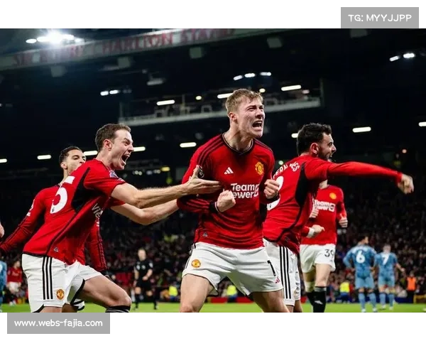 曼联球迷发起万人签名抗议格雷泽家族新票价方案引发广泛关注 曼联球迷发起万人签名抗议格雷泽家族新票价方案引发广泛关注