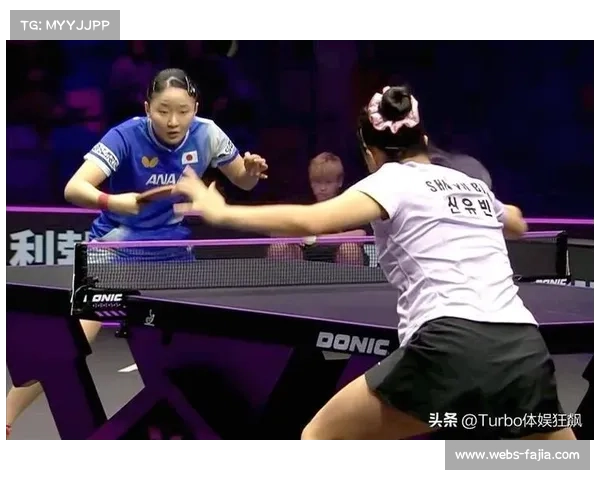 张本美和晋级WTT赛事八强，赛场摔倒与搭档互动引关注